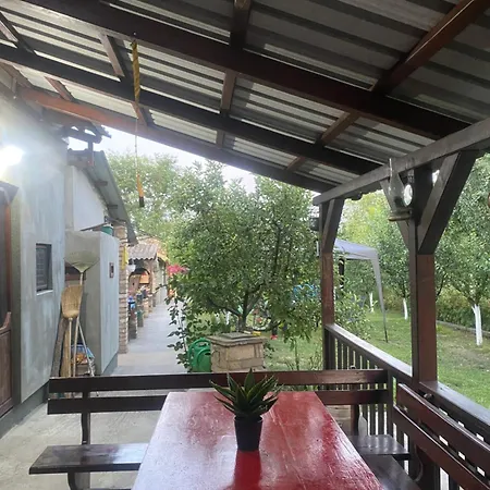 Kuca Za Odmor-tisa Hideaway بيت للعطل